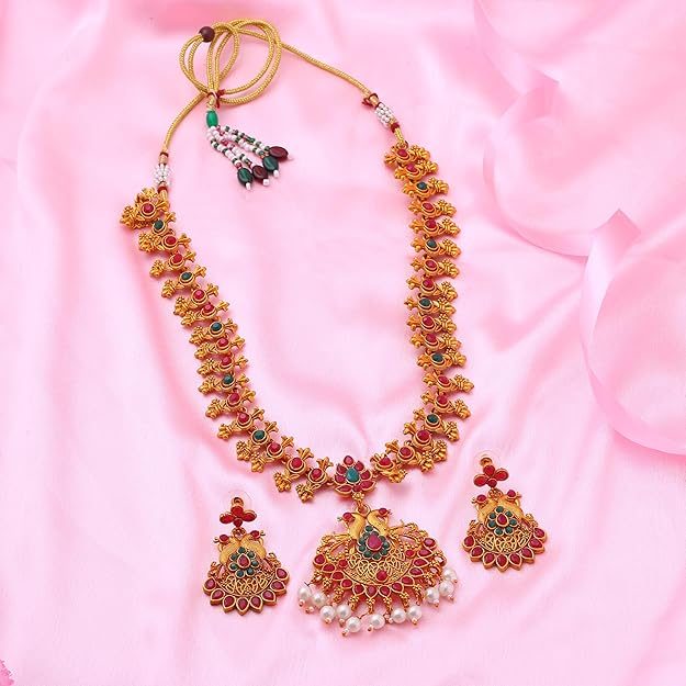 Estele Necklace Set for Women